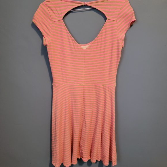 ❗CLOSET LIQUIDATION❗️American Eagle Outfitters Striped Dress - Picture 2 of 4